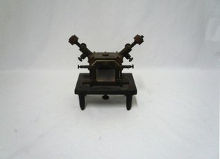 Moissan electric oven used to produce diamond, 2nd half of the 19th century