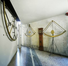 Sundial room: South-West area with instruments by Domenico Lusverg (Roma, 1702-1704)